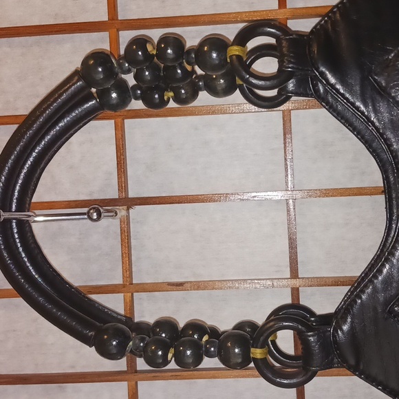 Black Purse - Picture 3 of 11